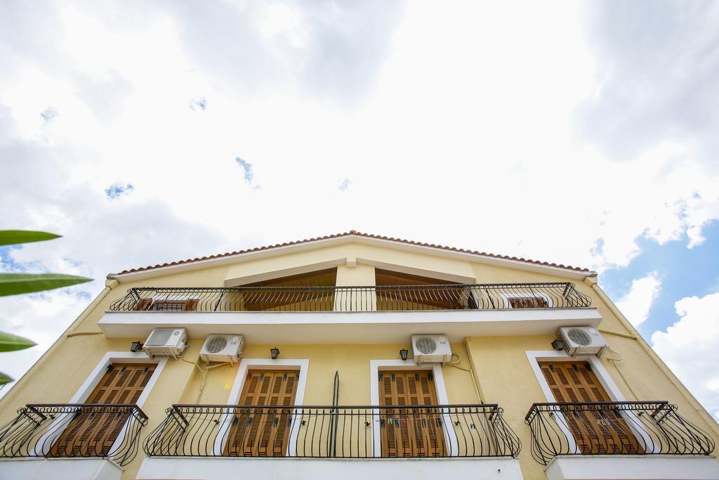 Papadatos Studios Argostoli  Exteriör bild