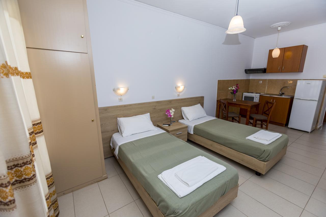 Papadatos Studios Argostoli  Exteriör bild